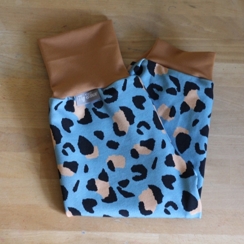 tepláčky Basic Animal Abstract